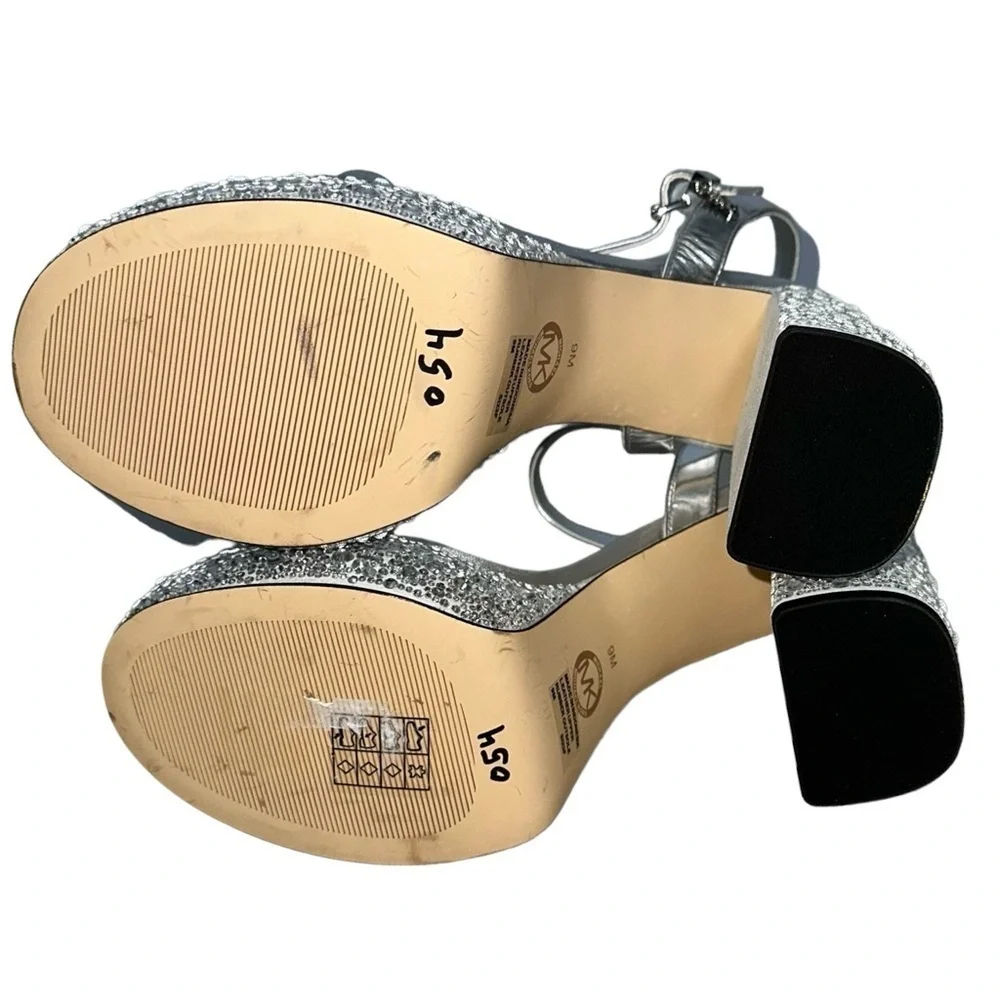 Michael Kors size 9 Laci Embellished Metallic Silver‎ Leather Platform Sandals